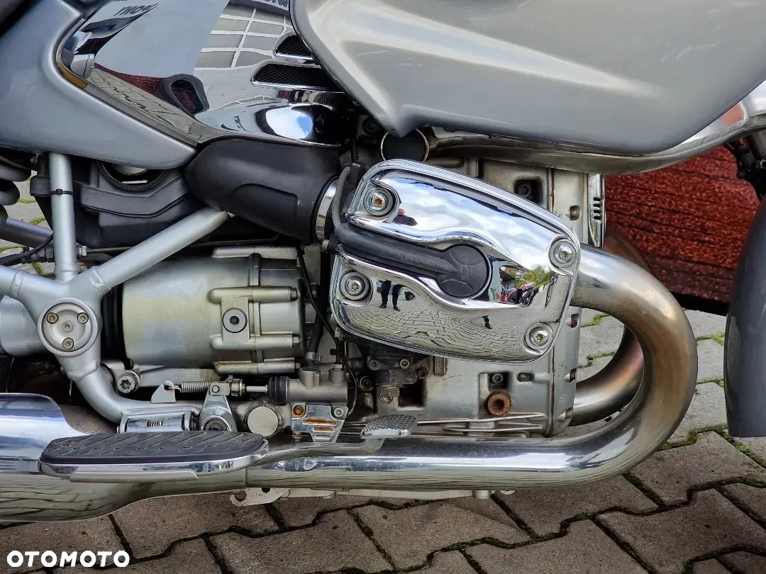 BMW R - 8