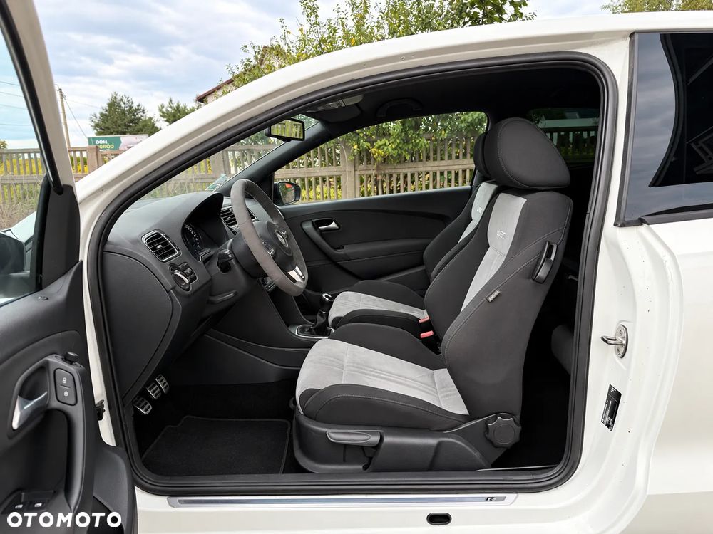 Volkswagen Polo - 7