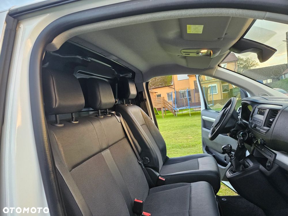 Opel Vivaro - 14