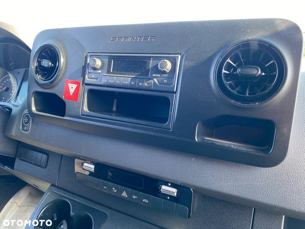 Mercedes-Benz SPRINTER 317 CDI - 11