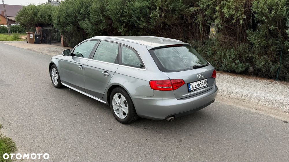 Audi A4 Avant 3.0 TDI DPF quattro S tronic S line Sportpaket - 11