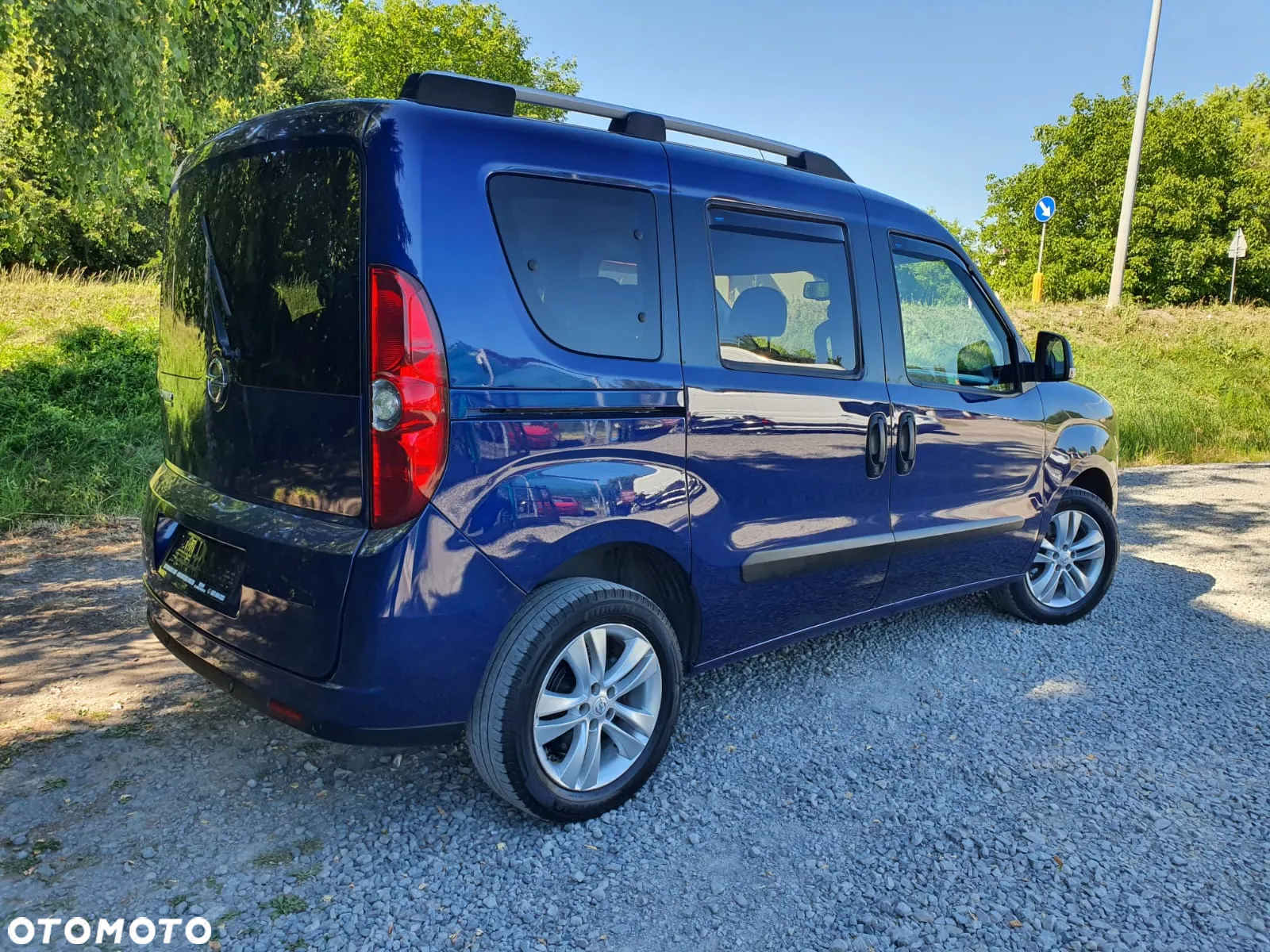 Opel Combo 1.6 CDTI L1H1 Edition - 10