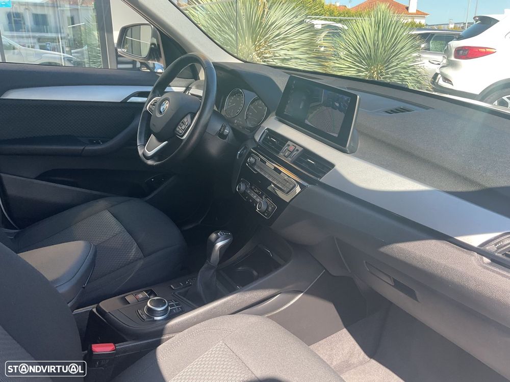 BMW X1 25 e xDrive - 32
