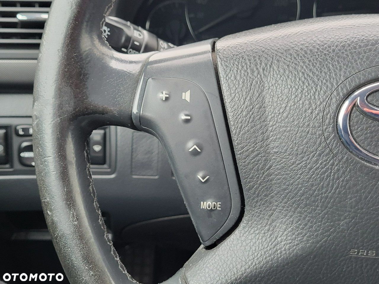 Toyota Avensis - 26