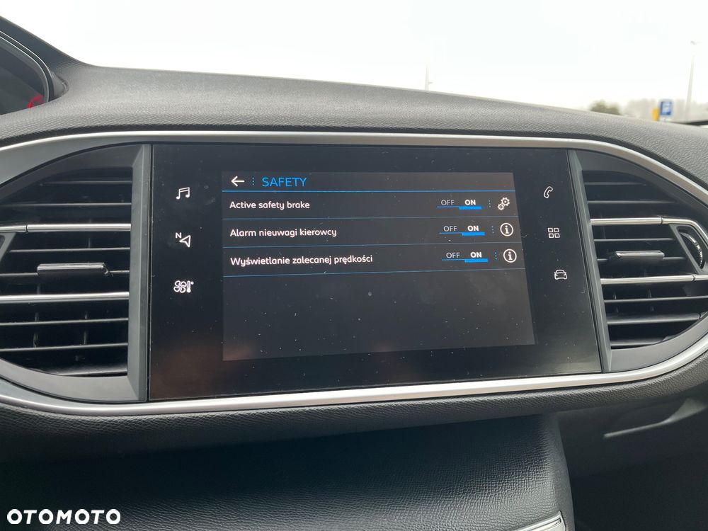 Peugeot 308 BlueHDi 100 Stop & Start Active Pack - 19