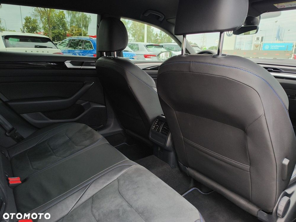 Volkswagen Arteon 2.0 TSI 4Motion R DSG - 25