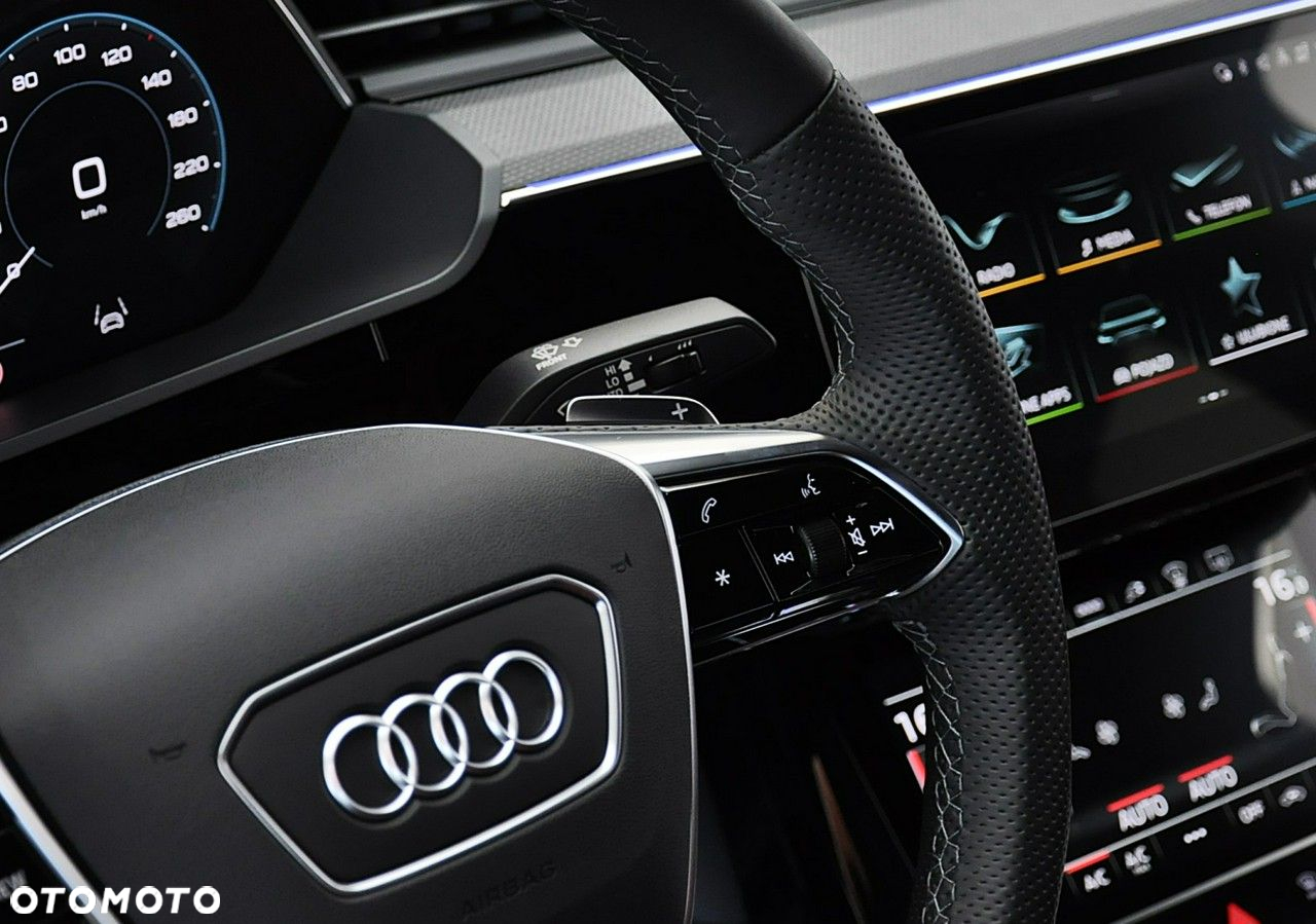 Audi e-tron - 26