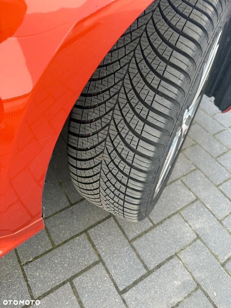 Toyota Yaris 1.5 VVT-i Luxe - 5