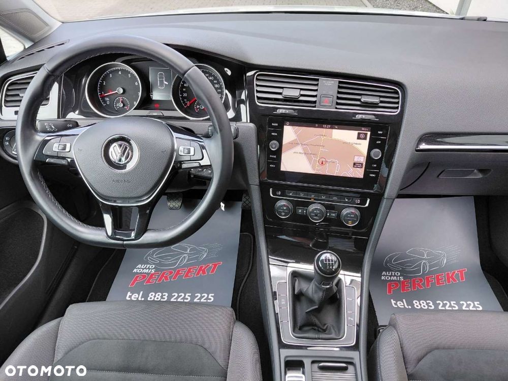 Volkswagen Golf - 19