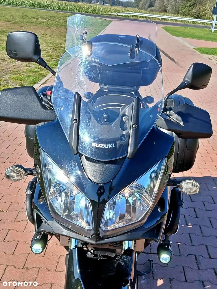 Suzuki V-STROM - 7