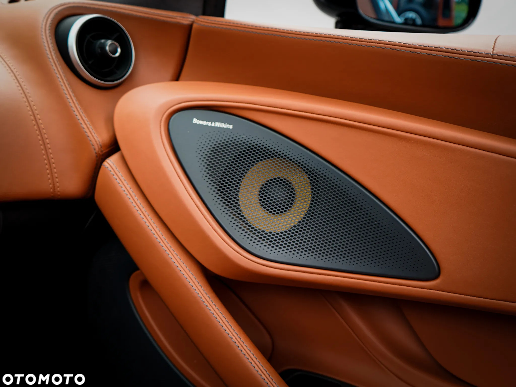 McLaren 570S Spider - 30