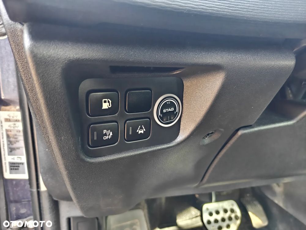 Citroën C4 Grand Picasso 2.0i Exclusive MCP - 33