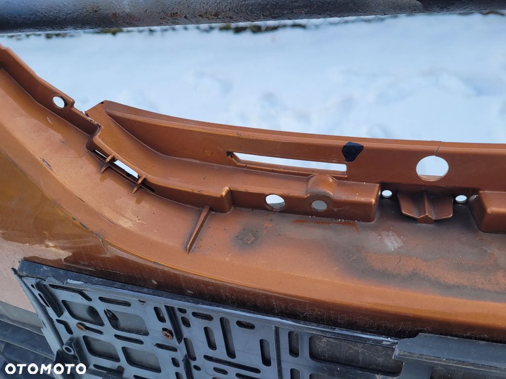 Renault Captur zderzak przód - 7