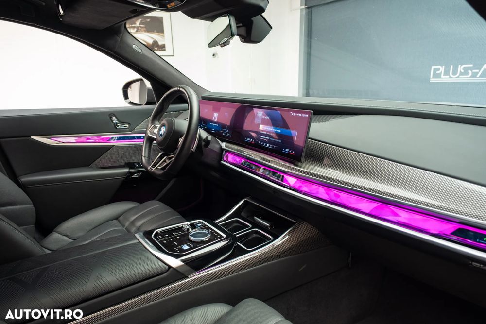 BMW Seria 7 750e xDrive - 21