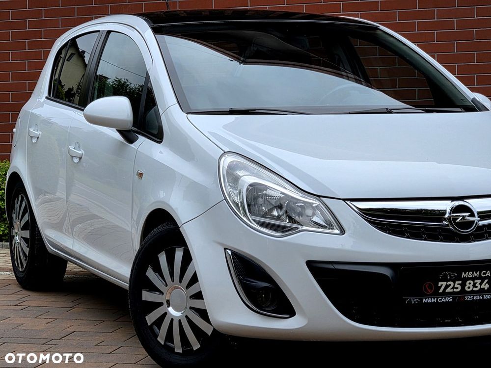 Opel Corsa 1.4 16V Color Edition - 11