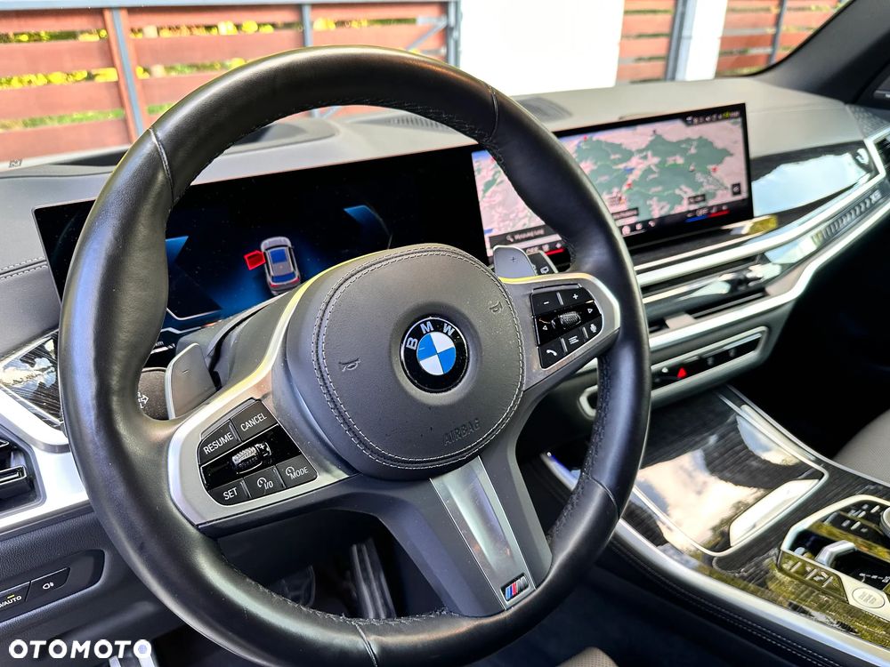BMW X5 xDrive40i - 27