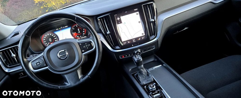 Volvo V60 D4 Geartronic Momentum Pro - 30