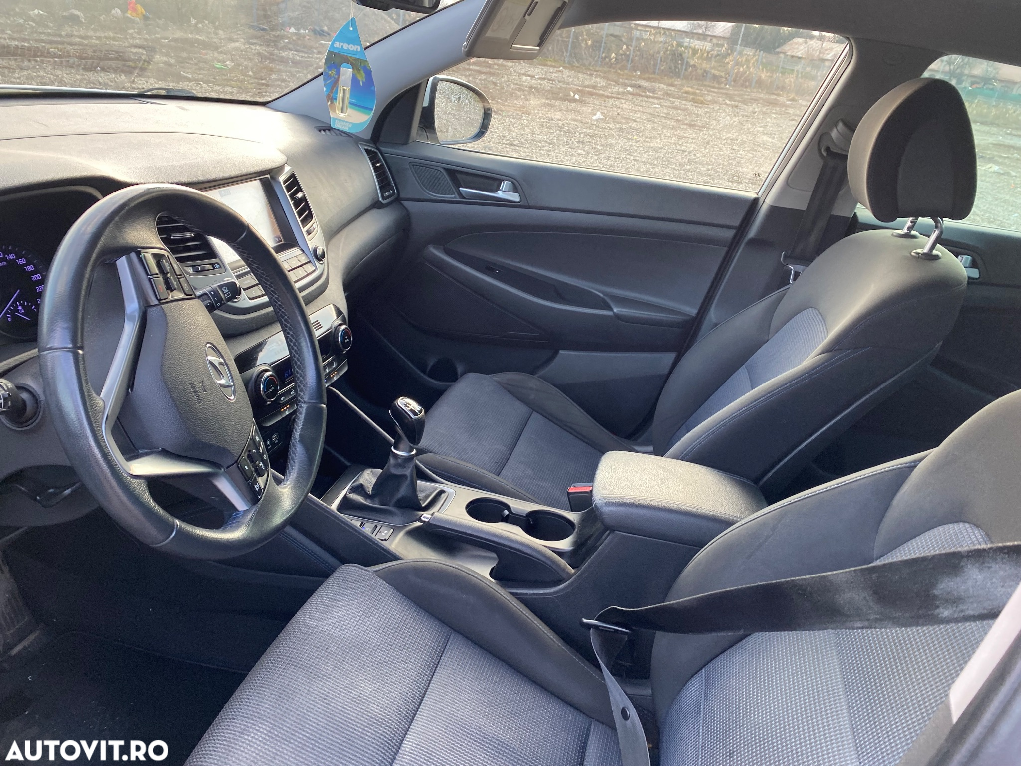 Hyundai Tucson - 8