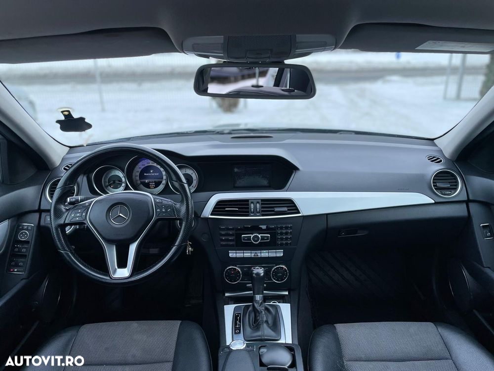 Mercedes-Benz C - 7