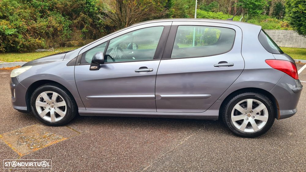 Peugeot 308 1.6 HDi Executive CVM6 - 6
