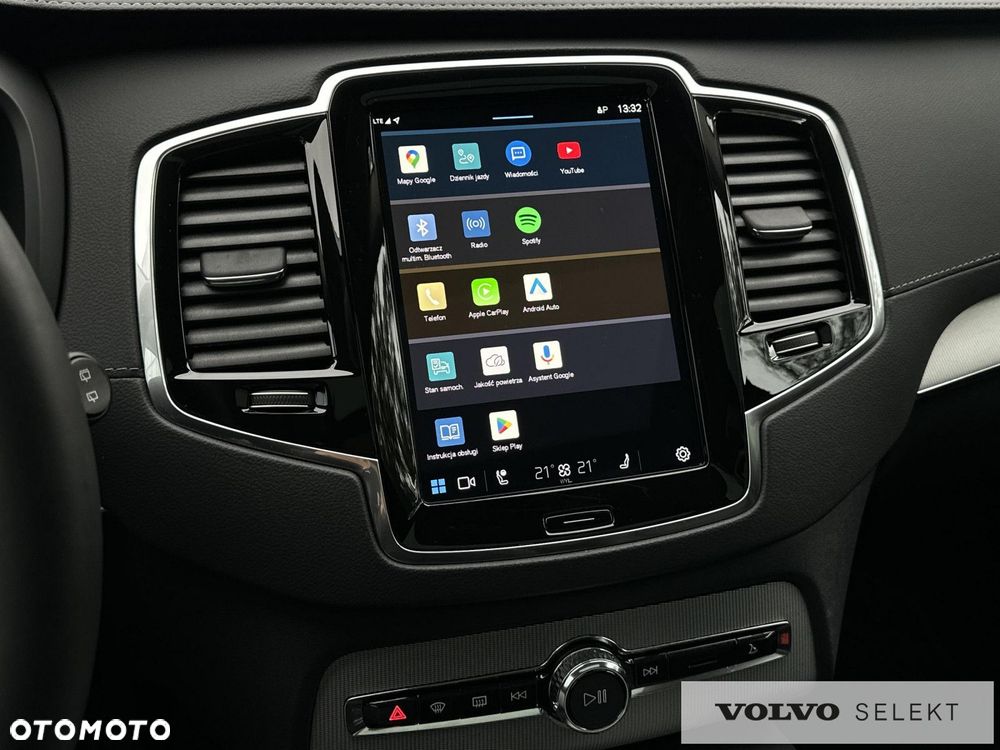 Volvo XC 90 - 25