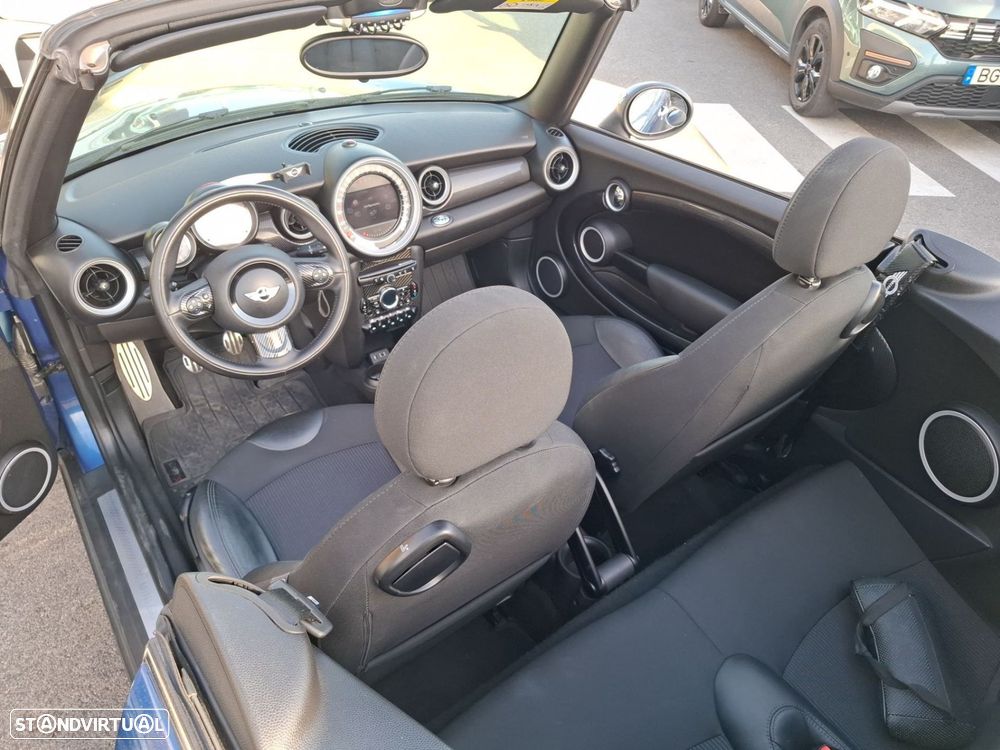 MINI Cabrio Cooper SD - 26