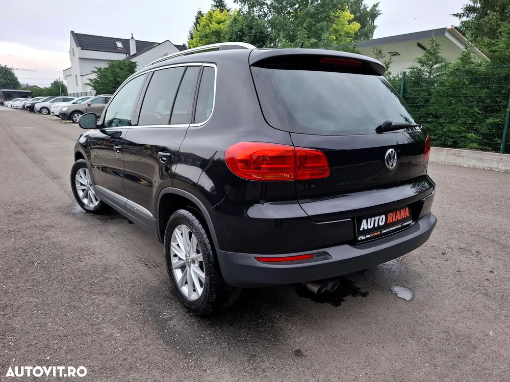 Volkswagen Tiguan 2.0 TDI DPF BlueMotion Technology Sport & Style - 4