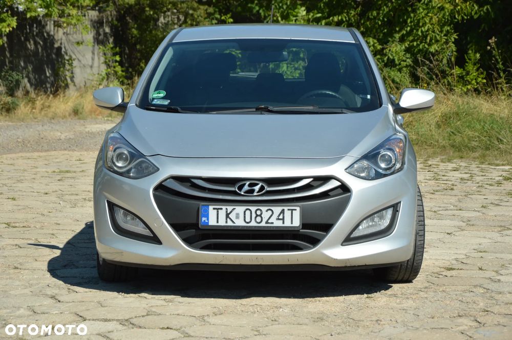 Hyundai i30 1.6 CRDi Classic + - 5