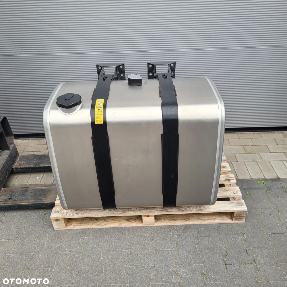 ZBIORNIK PALIWA VOLVO FH4 365L 90X70X70CM 21516446 CHWALIM116 - 1