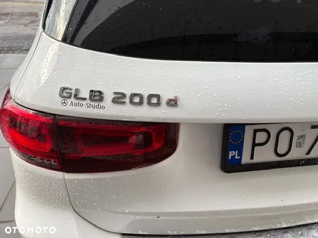 Mercedes-Benz GLB 200 d 4-Matic 8G-DCT - 9