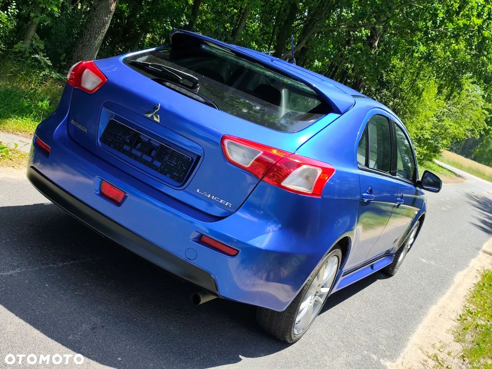 Mitsubishi Lancer 1.8 Intense - 15