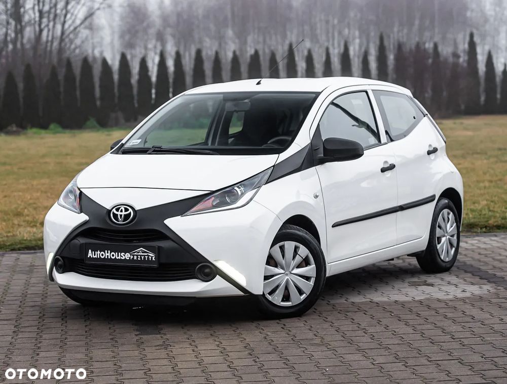 Toyota Aygo x-play Eco - 2
