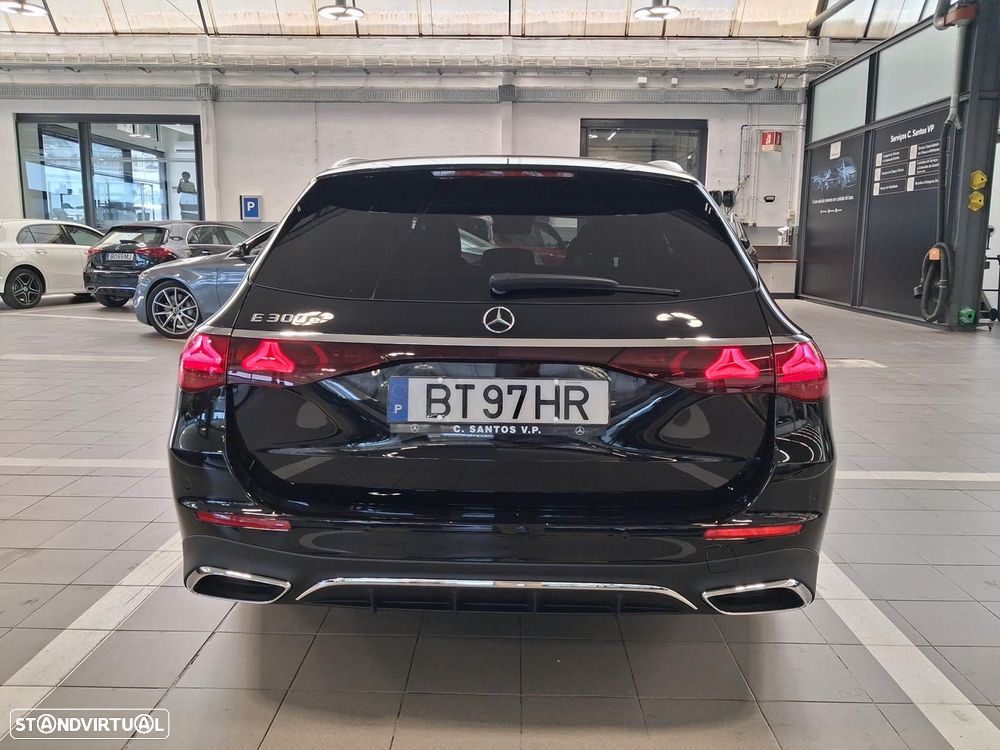 Mercedes-Benz E 300 Standard - 7