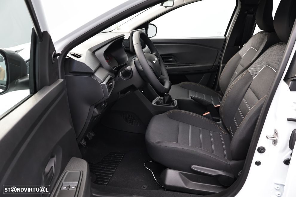 Dacia Sandero - 22