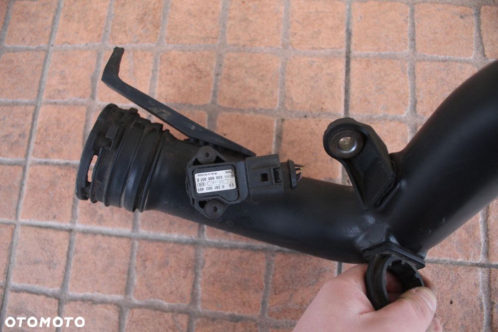 RURA PRZEWÓD INTERCOOLERA VW PASSAT B6 2.0 TDI 3C0145770C - 4