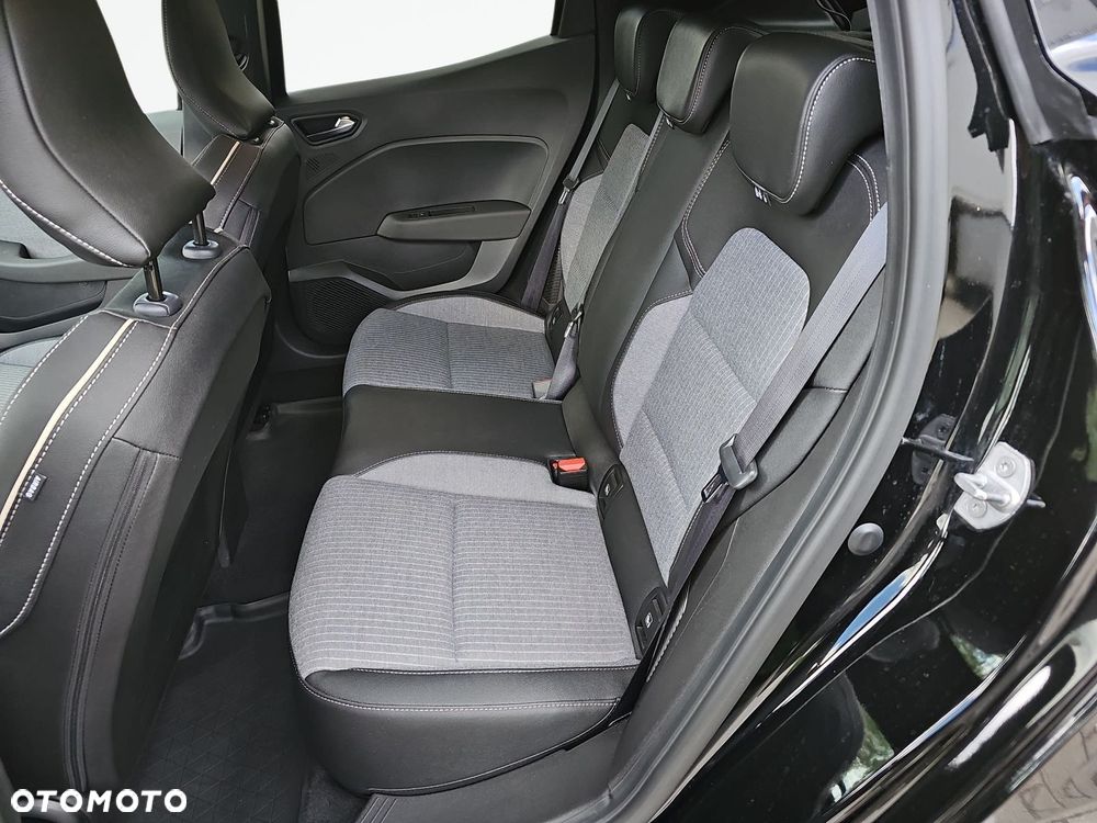 Renault Clio 1.6 E-TECH Full Hybrid 145 Techno - 28