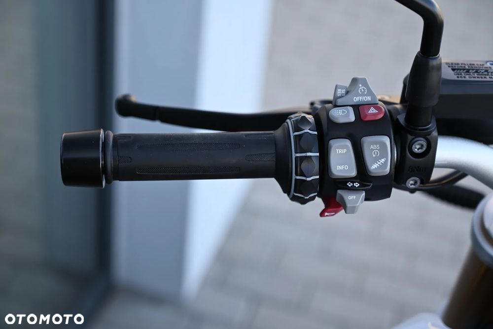 BMW R - 37