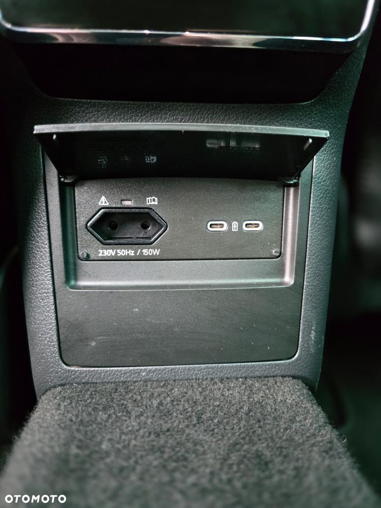 Skoda Superb 2.0 TDI DSG Premium Edition - 21