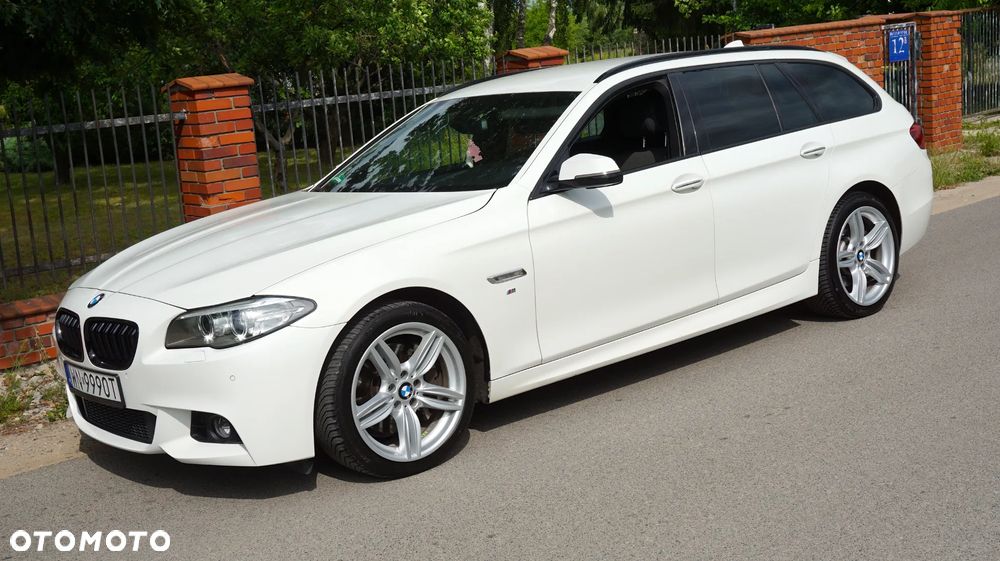 BMW Seria 5 525d xDrive Touring - 1