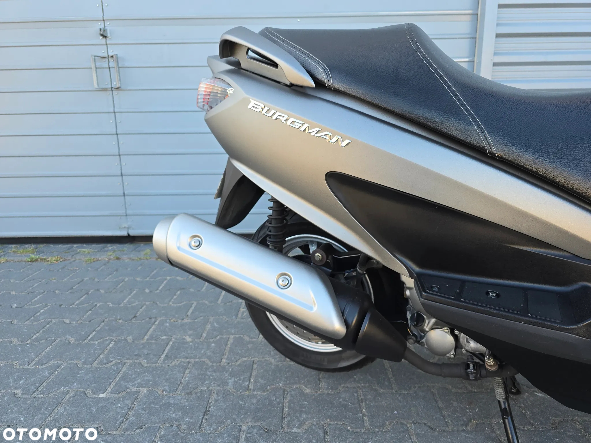 Suzuki Burgman - 6