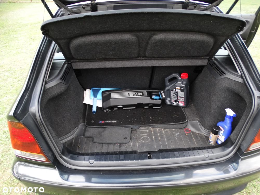 BMW Seria 3 316ti - 18