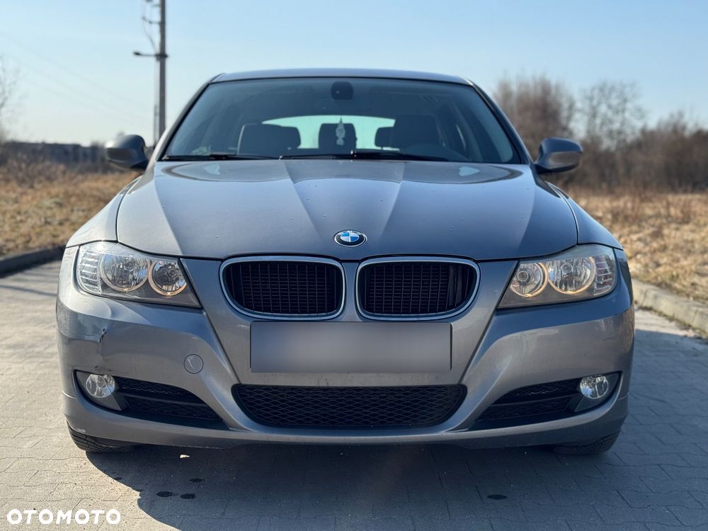 BMW Seria 3 318i Edition Lifestyle - 3