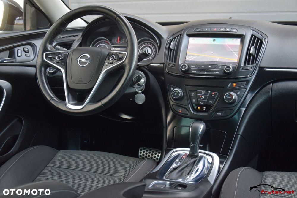 Opel Insignia - 26