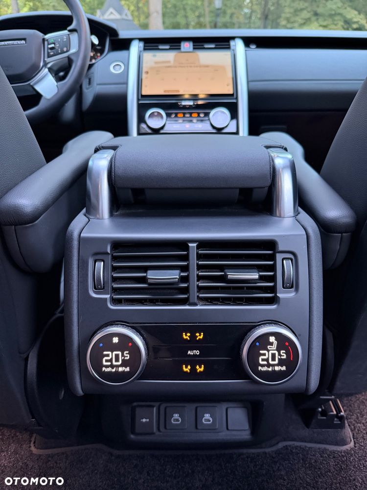 Land Rover Discovery 2.0 P300 S - 27
