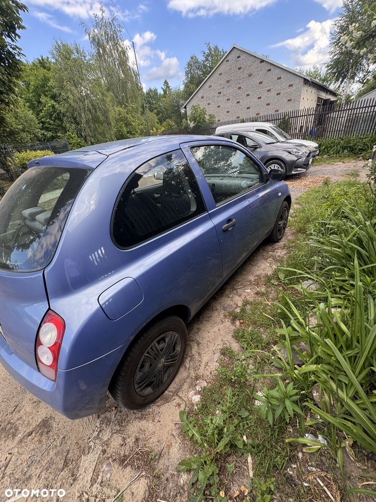 Nissan Micra - 2