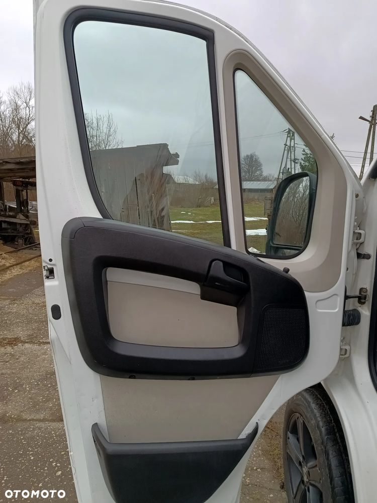 Citroën Jumper L2H1 2.2 diesel 150 kM manual 2015 rok ZAREJESTROWANY, WEBASTO, BEZWYPADKOWY, ORGINALNY PRZEBIEG, ZADBANY!!! - 27