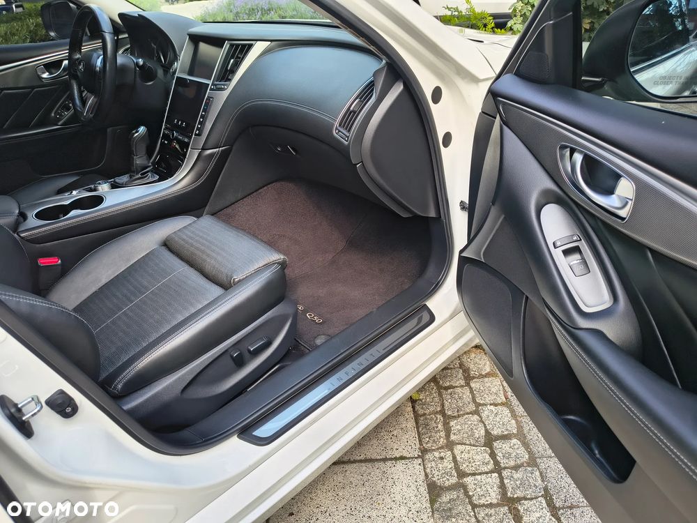 Infiniti Q50 Q50S 3.0t Sport - 16