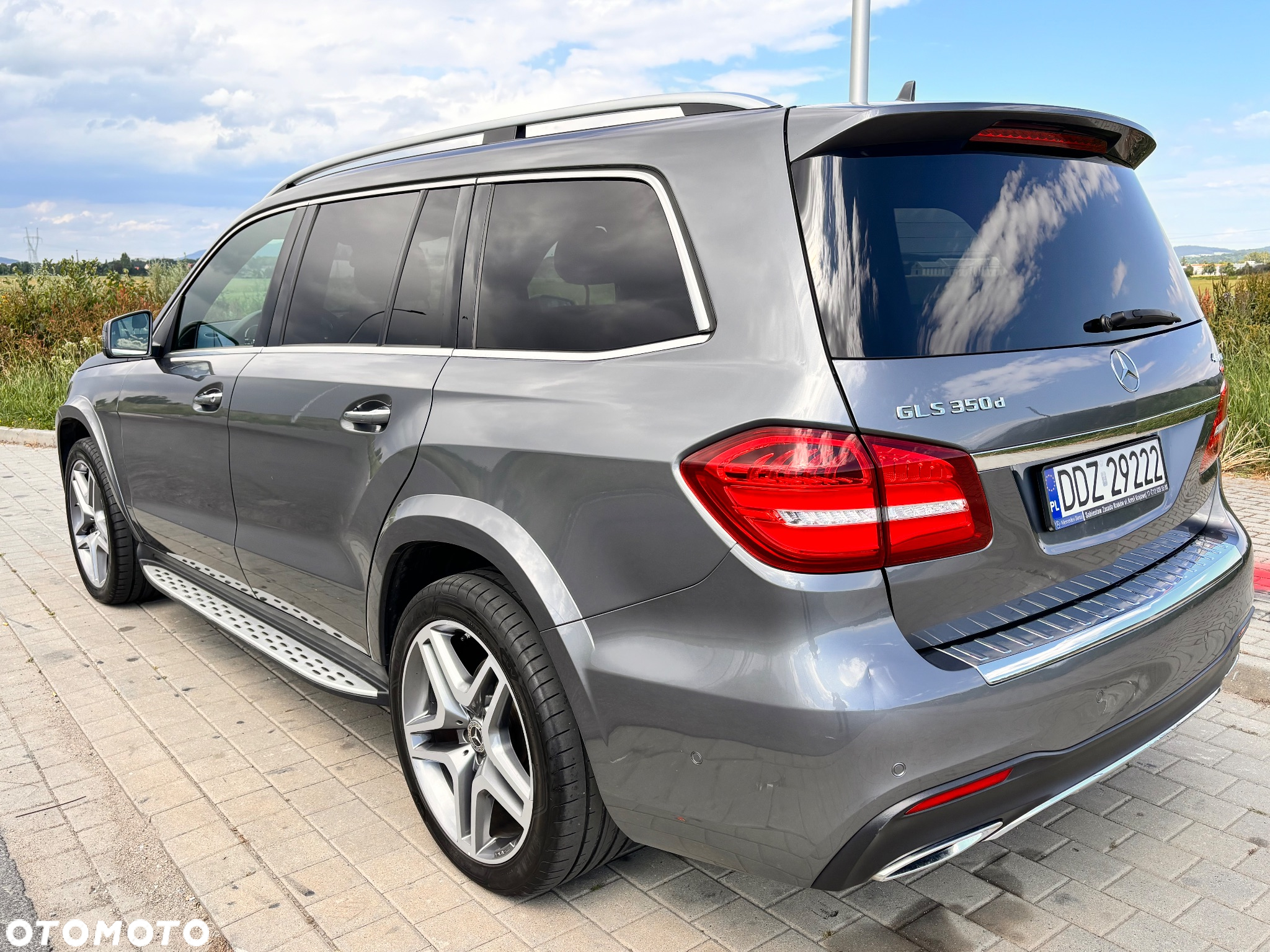 Mercedes-Benz GLS 350 d 4Matic 9G-TRONIC AMG Line - 10