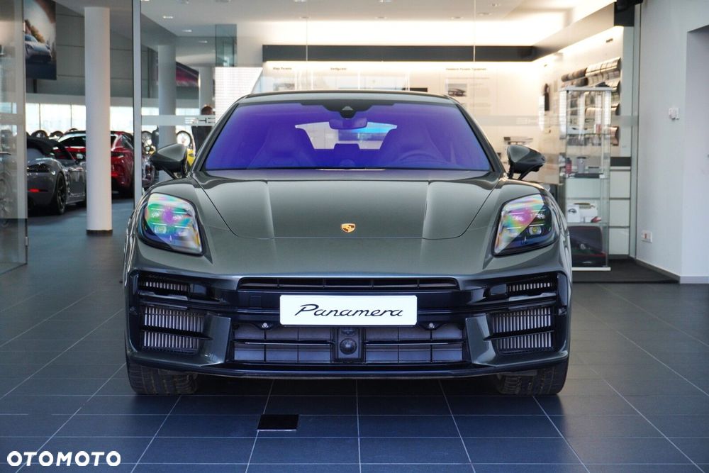 Porsche Panamera - 3