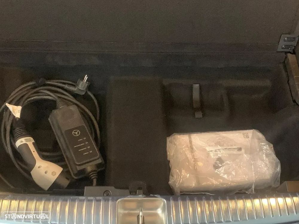 Mercedes-Benz E 300 de 9G-TRONIC Exclusive - 17